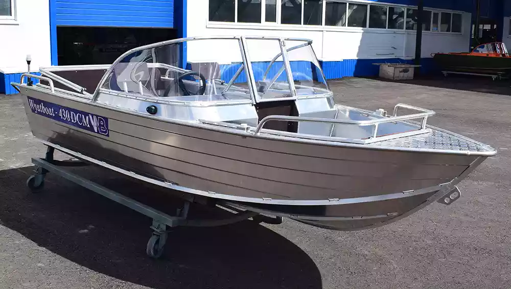 Wyatboat-430 DCM